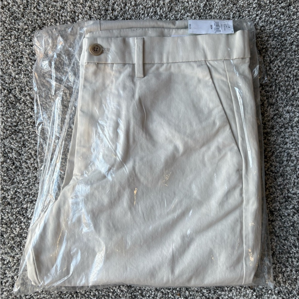 GAP Pants 32x34 NEW